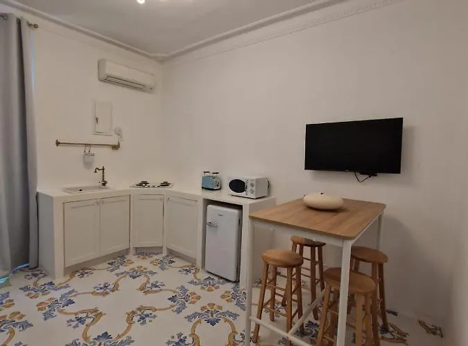 Solis Domus Oriens * Ostuni